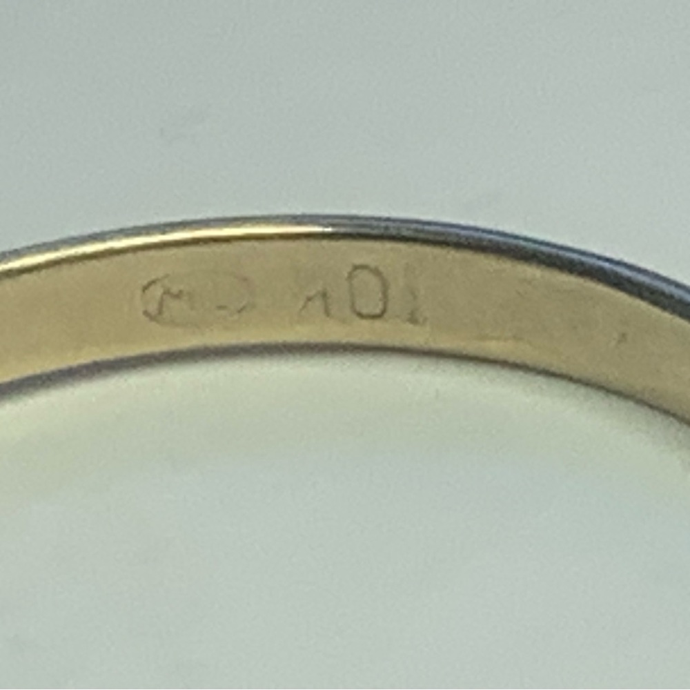 Simple Solid 10kt Gold Ring. Marked And Tested. - image 2